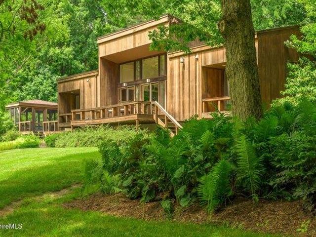 3 bedroom, New Marlborough MA 01230 105403784