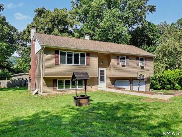 3 bedroom, New Milford CT 06776 105426725