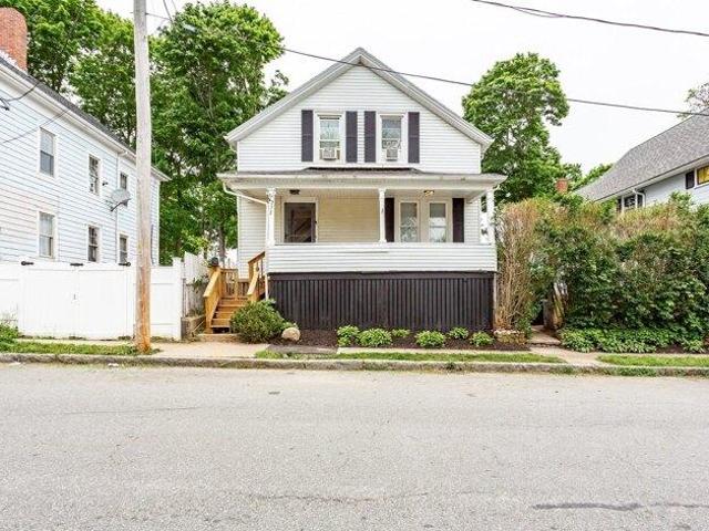 3 bedroom, New Bedford MA 02740 105695923