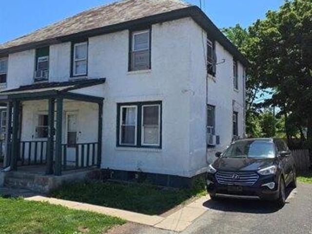 3 bedroom, New Brunswick NJ 08901 105275063