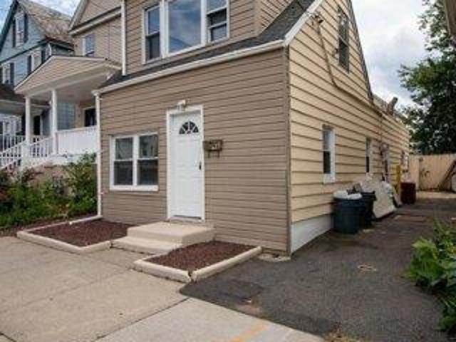 3 bedroom, New Brunswick NJ 08901 105286953