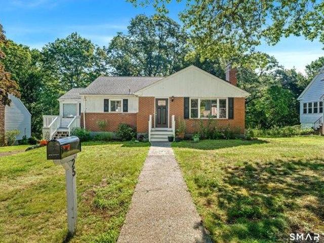 3 bedroom, New Haven CT 06515 105442026