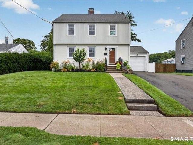 3 bedroom, New Haven CT 06512 104833543