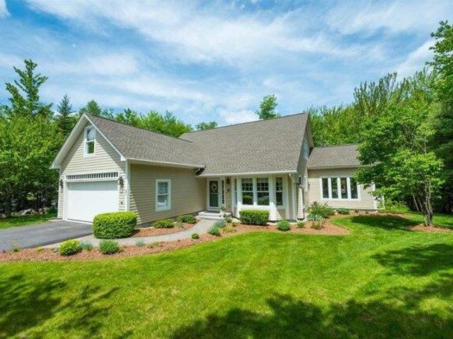 3 bedroom, New London NH 03257 104852516