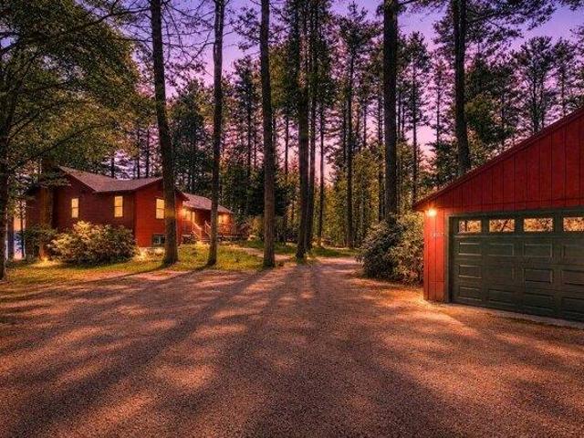 3 bedroom, New London NH 03257 105404844