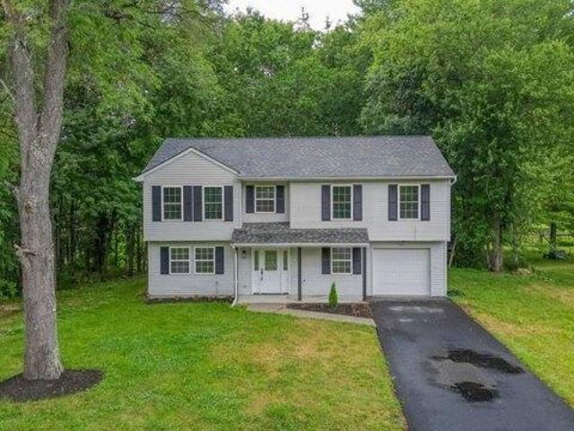 3 bedroom, New Paltz NY 12561 105290690
