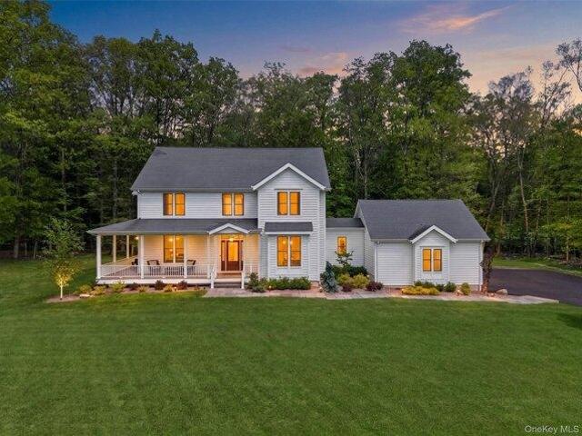 3 bedroom, New Windsor NY 12553 105292281