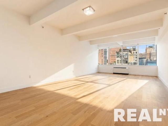 3 bedroom, New York NY 10007 105868589