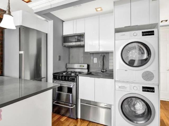 3 bedroom, NEW YORK NY 10013 102442313