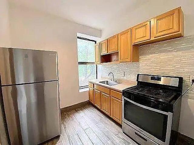 3 bedroom, NEW YORK NY 10030 LS95592027