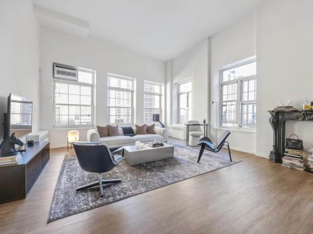 3 bedroom, New York NY 10038 93094404
