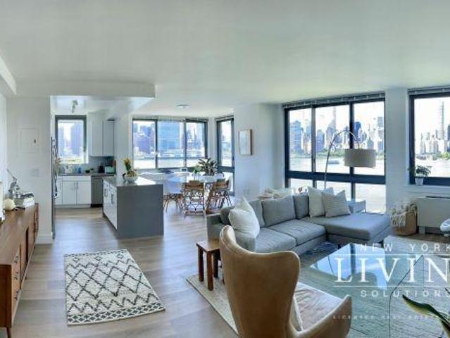 3 bedroom, New York NY 11109 64966602