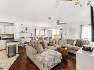 3 bedroom, Newark NJ 07105 103187716