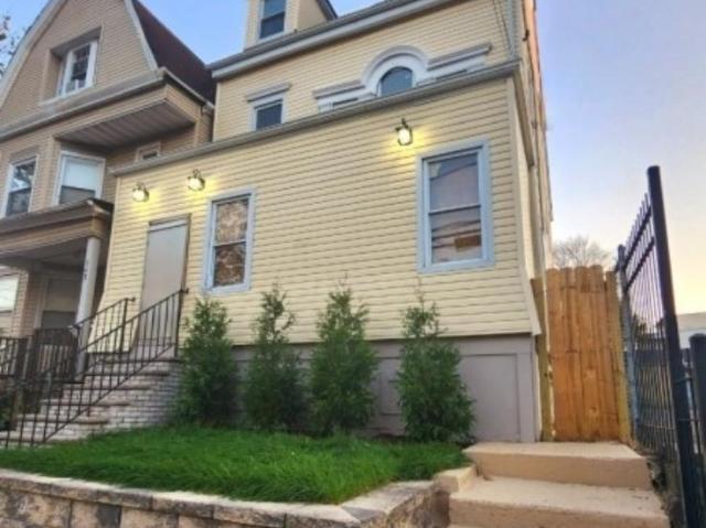 3 bedroom, Newark NJ 07103 LS105620994