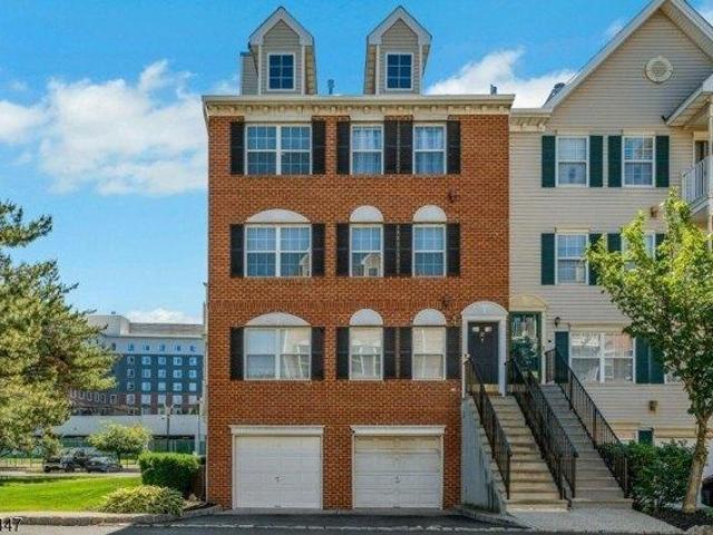 3 bedroom, Newark NJ 07103 105256898