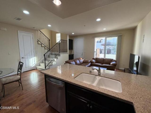 3 bedroom, Newbury Park CA 91320 LS98418318