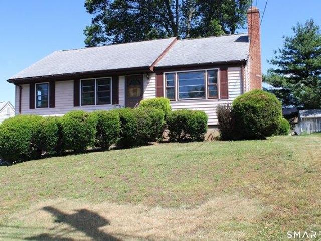 3 bedroom, Newington CT 06111 104836199