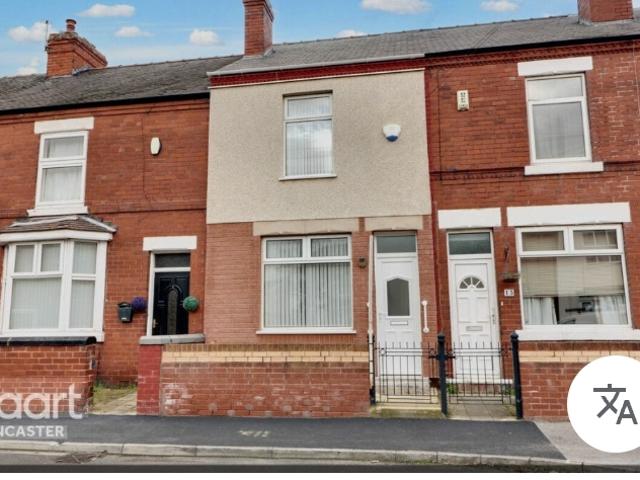 3 bedroom newly refurbished mid terrace closer to local amenities and schools