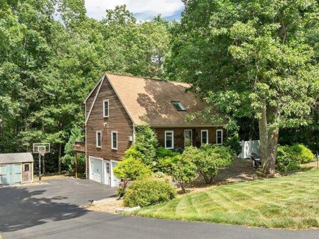 3 bedroom, Newmarket NH 03857 105478352