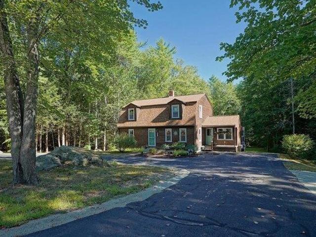 3 bedroom, Newmarket NH 03857 105478582