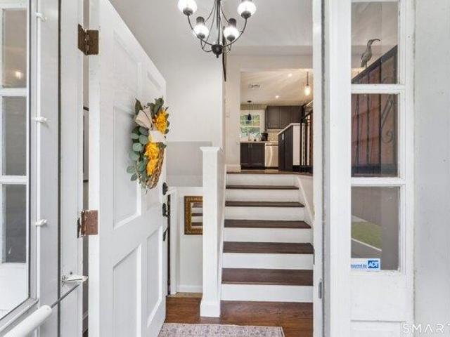 3 bedroom, Newtown CT 06470 105513422