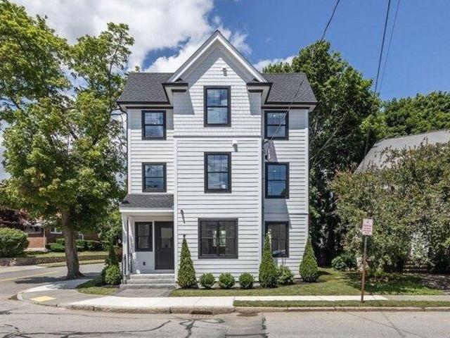 3 bedroom, Newton MA 02458 105478914
