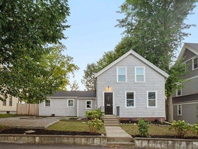 3 bedroom, Newton MA 02458 105533708