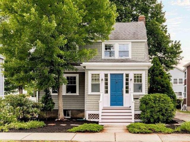 3 bedroom, Newton MA 02465 105496602