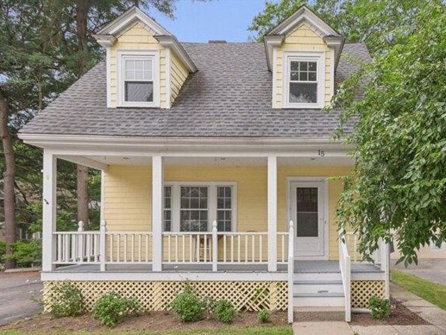 3 bedroom, Newton MA 02466 105385739