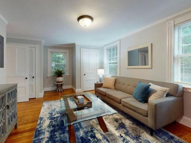 3 bedroom, Newton Newton 02458 2219 LS82555301