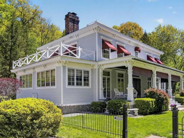 3 bedroom, NY NY 102366668