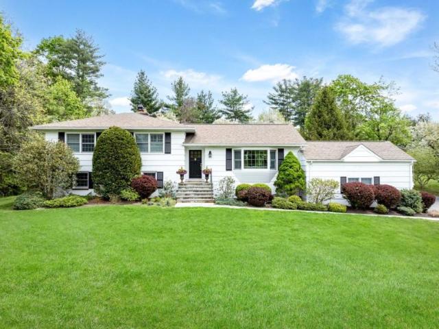 3 bedroom, NY NY 102468849