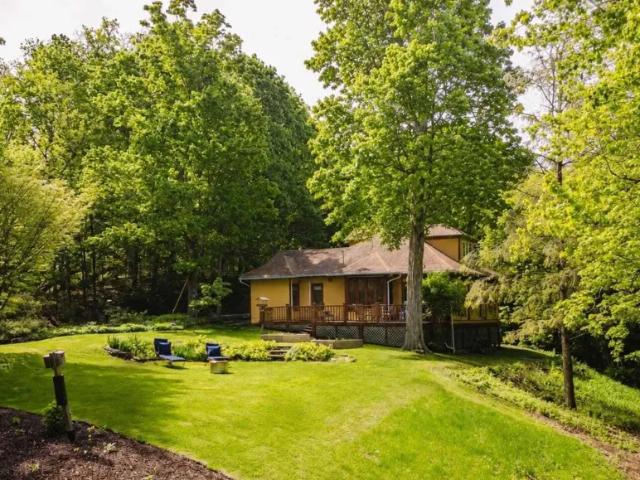 3 bedroom, NY NY 102770948