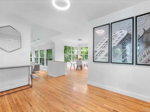 3 bedroom, NY NY 102770940