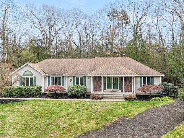 3 bedroom, Southwick MA 01077 104791955