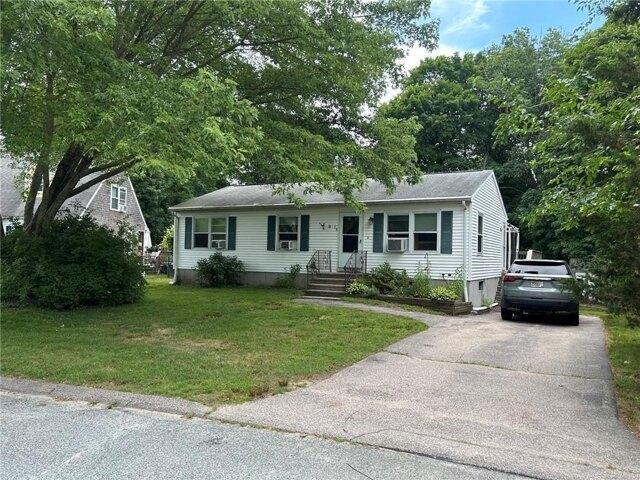 3 bedroom, South Kingstown RI 02879 104849716