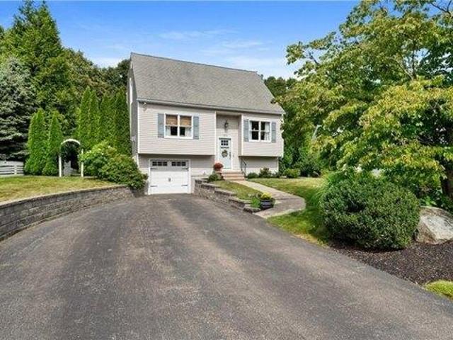 3 bedroom, South Kingstown RI 02879 105576584