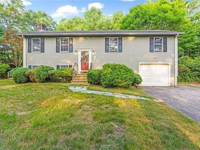 3 bedroom, South Kingstown RI 02879 105648825