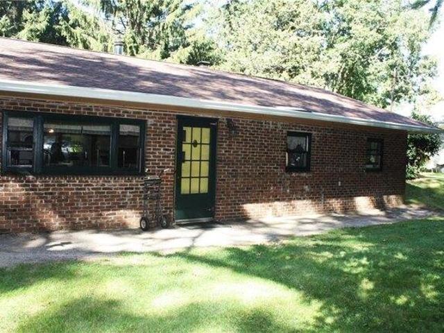 3 bedroom, South Kingstown RI 02879 105629981
