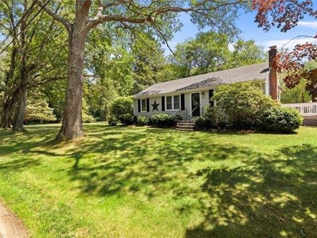 3 bedroom, South Kingstown RI 02892 104833869