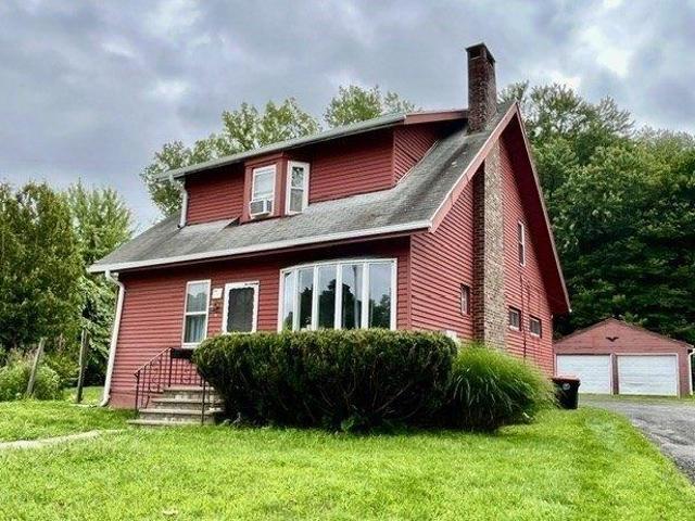 3 bedroom, South Hadley MA 01075 105276229