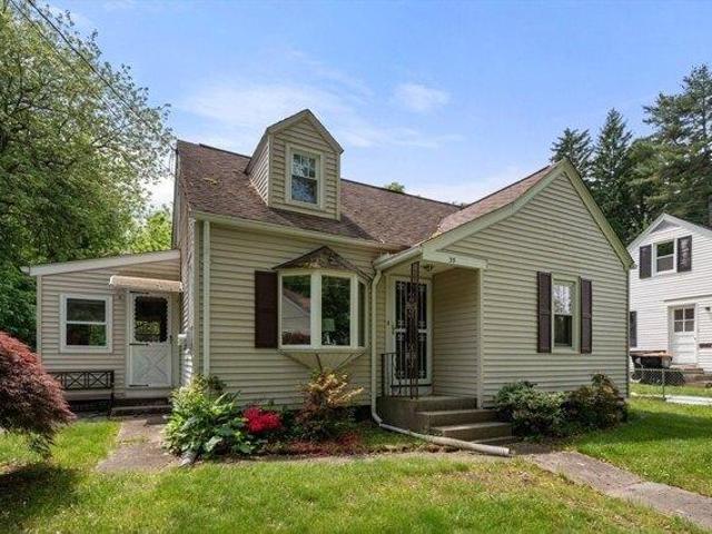 3 bedroom, South Hadley MA 01075 105364466