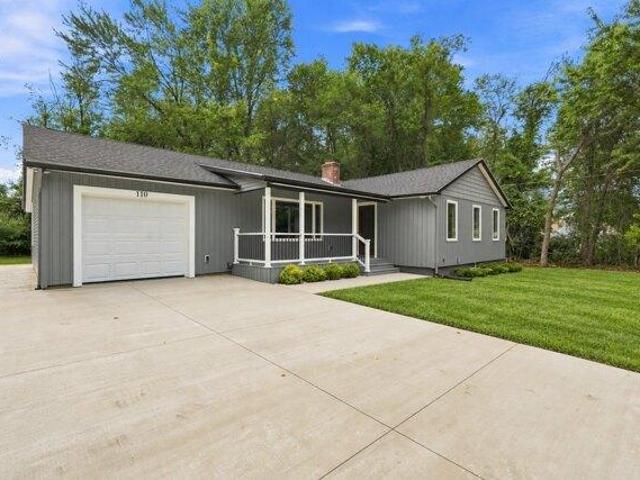 3 bedroom, South Hadley MA 01075 105403358