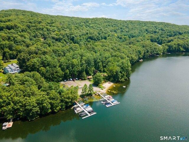 3 bedroom, Southbury CT 06488 104543632