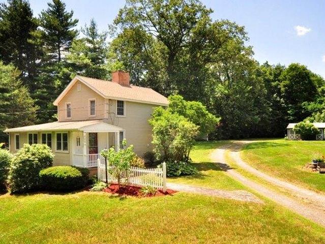 3 bedroom, Southbury CT 06488 104761866