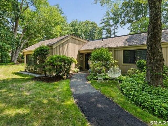 3 bedroom, Southbury CT 06488 105633148