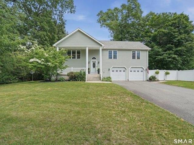 3 bedroom, Southington CT 06489 104759302