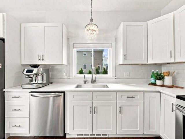 3 bedroom, Somerville MA 02145 105424756