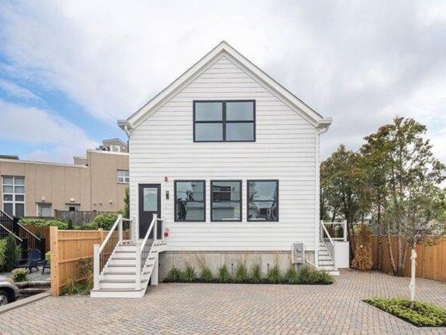 3 bedroom, Somerville MA 02145 105427130