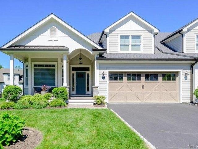 3 bedroom, Somers NY 10589 105278660